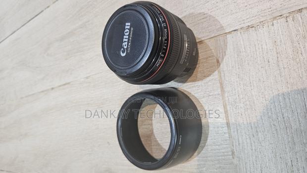 Canon Ef 85mm F/1.2l Ii Usm Lens photo 2