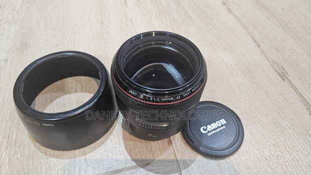 Canon Ef 85mm F/1.2l Ii Usm Lens photo 4