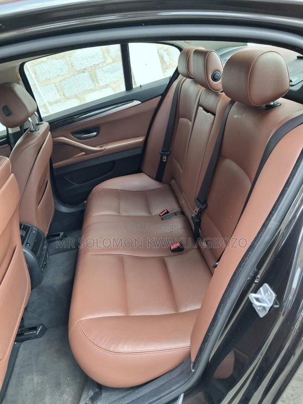 BMW 5 Series 2014 Gray photo 9