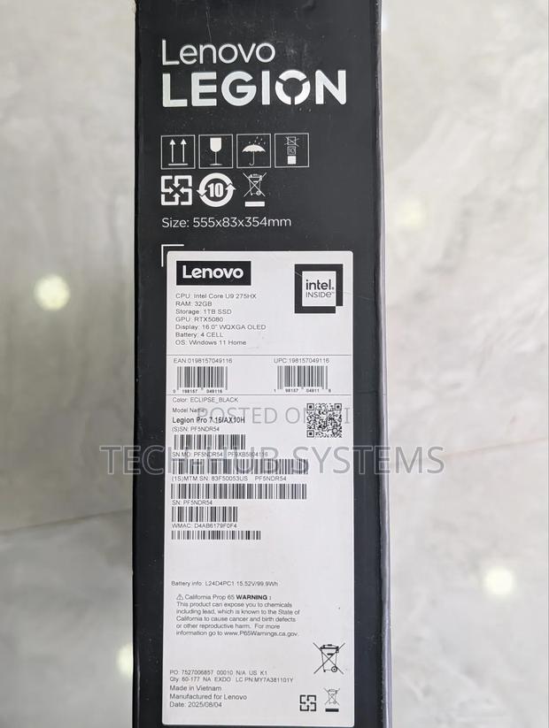 New Laptop Lenovo Legion 7 32GB Intel Core Ultra 9 SSD 1T photo 3
