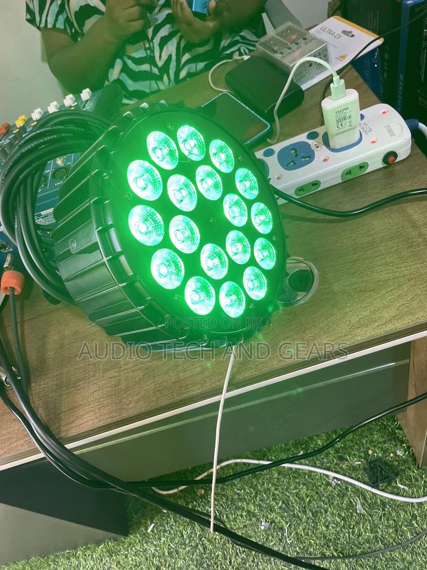 18 Par Led Stage Light