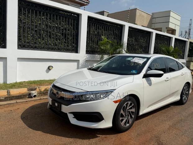 Honda Civic EX-L Coupe 2018 White