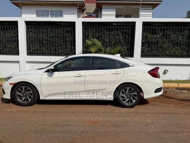 Honda Civic EX-L Coupe 2018 White