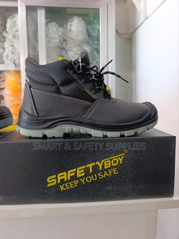 Safety (Safety Boy) · Photo 2