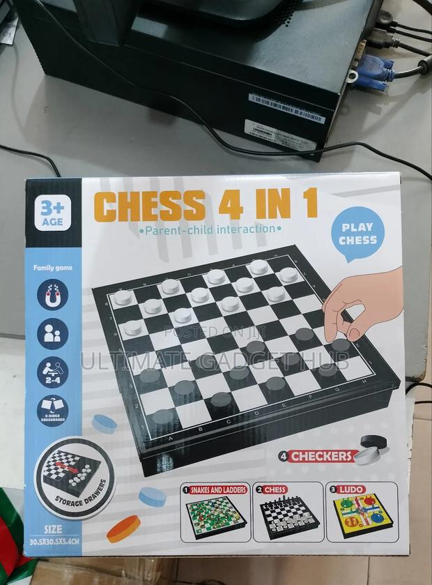 4 in 1 Board Game Set · Photo 4