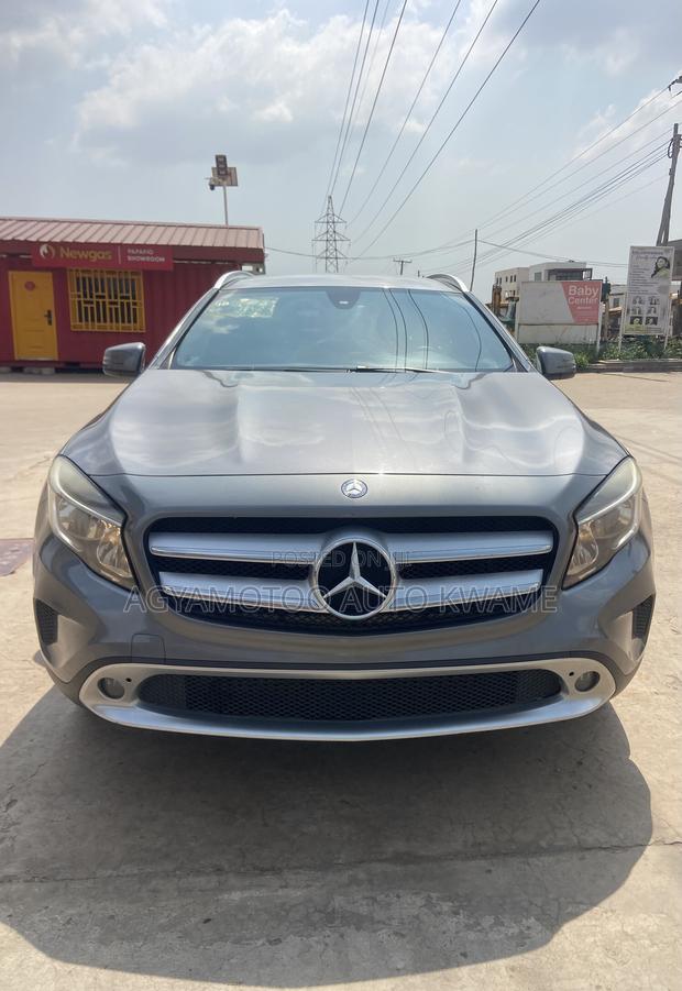 Mercedes-Benz GLA 250 2016 Gray