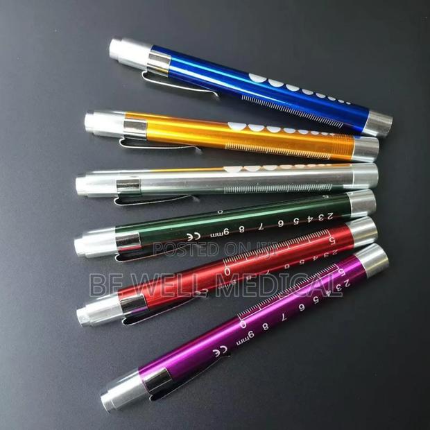 Medical Pen Light · Photo 3