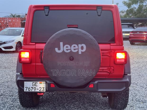 Jeep Wrangler 2022 Red