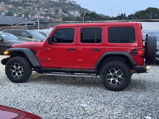 Jeep Wrangler 2022 Red