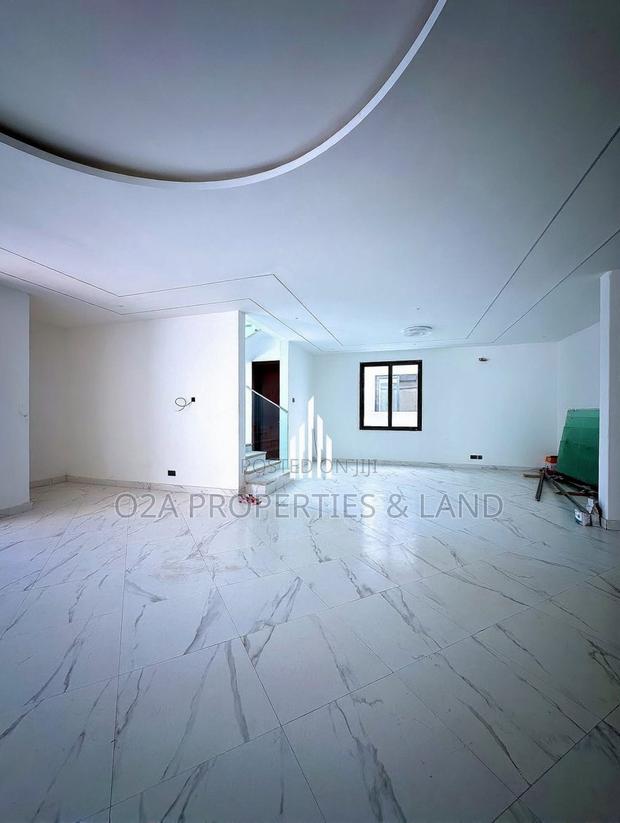 4bdrm House in East Legon, A&C Mall Area for sale photo 6