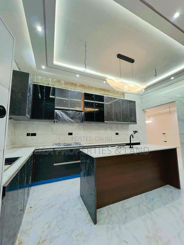 3bdrm House in East Legon Hills for sale photo 5