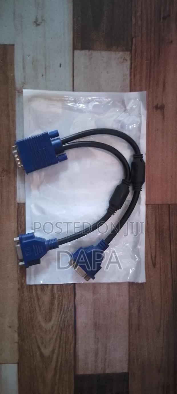 Vga Splitter · Photo 2