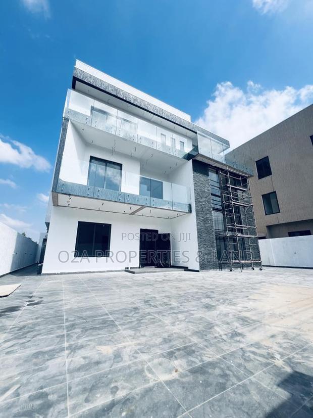 4bdrm House in Adjiringanor, Ability for sale photo 2