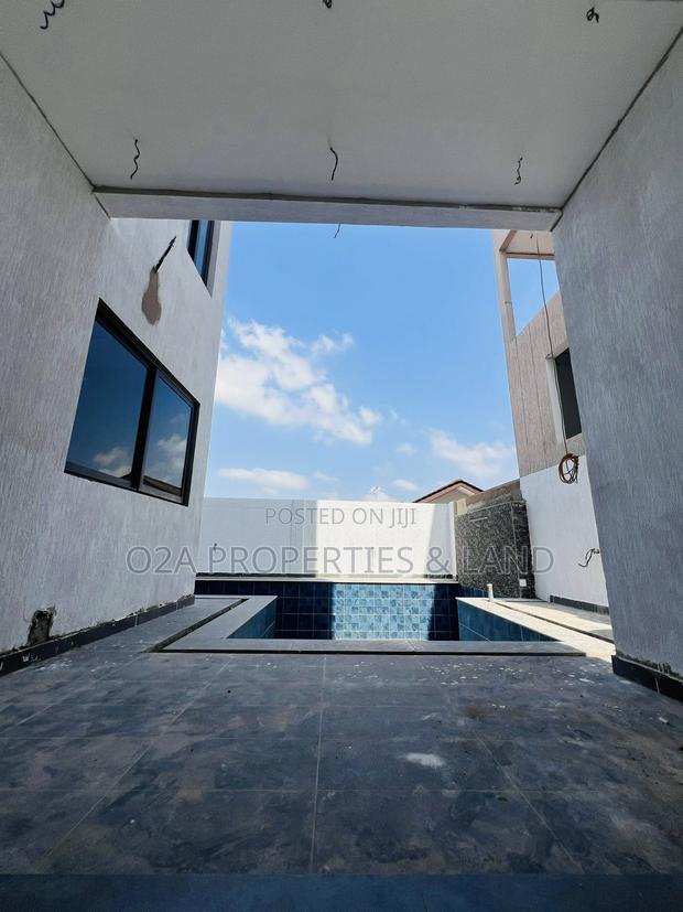 4bdrm House in Adjiringanor, Ability for sale photo 4