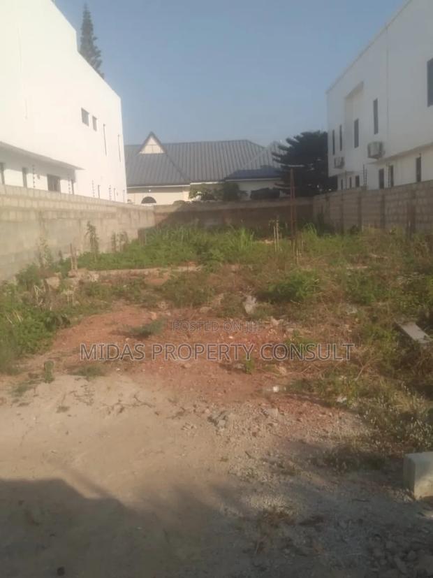 35x120ft Half Plot of Land for Sale at 69 East Legon photo 3