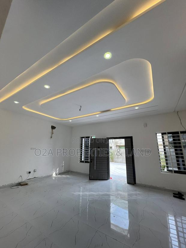 3bdrm House in Lakeside Estate for sale photo 6