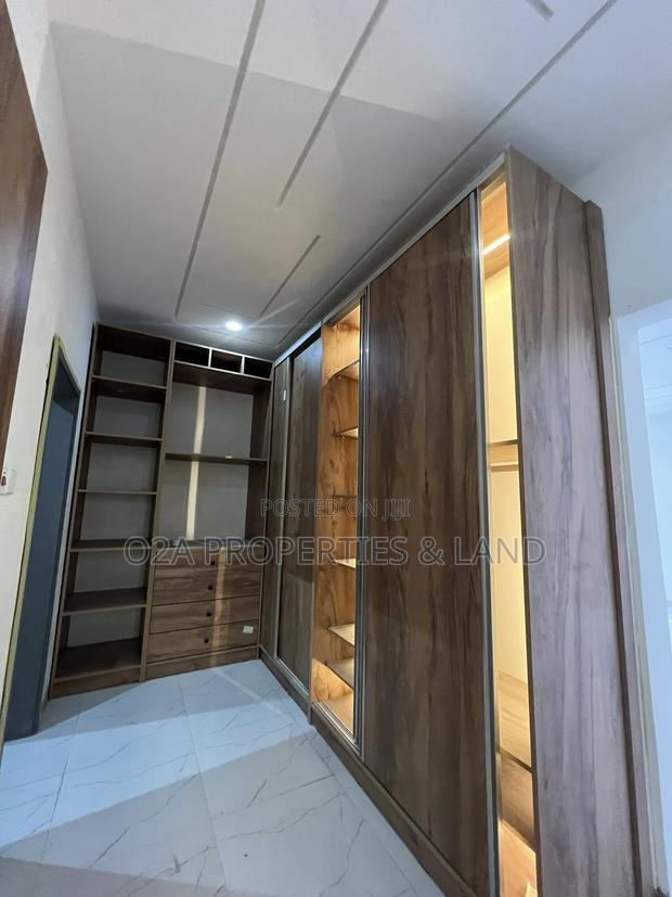3bdrm House in Lakeside Estate for sale photo 12