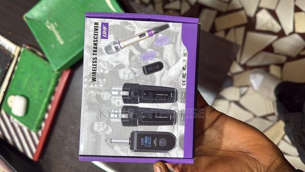 Wireless Transceiver Or Converter · Photo 3