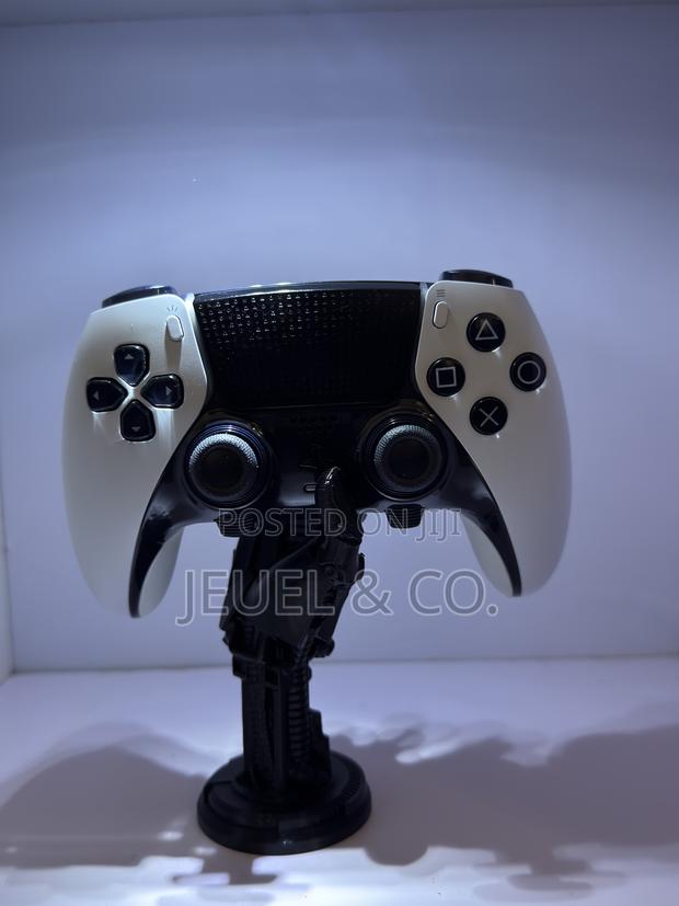 Original Sony Dual Sense Edge Playstation Controller photo 2