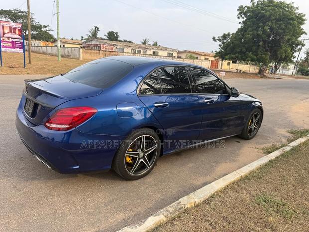 Mercedes-Benz C300 Luxury 4matic Sedan AWD (2.0L 4cyl 7A) 2017 Blue photo 6