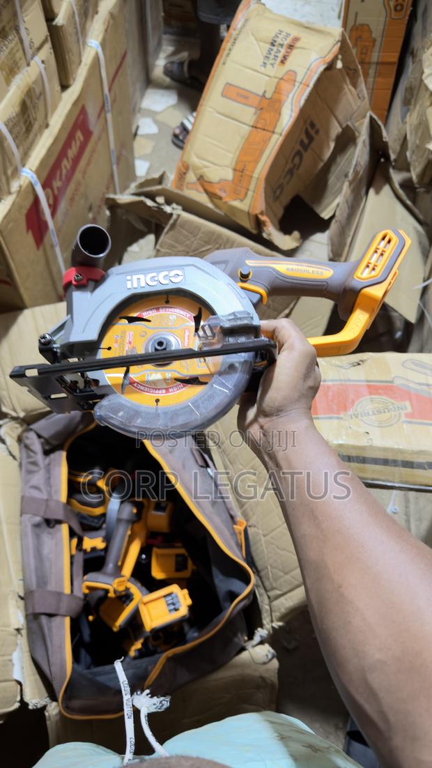 Ingco 20v 5- 1/2” Cordless Circular Saw
