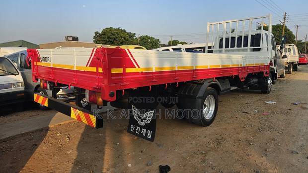 Kia Rhino Truck photo 4