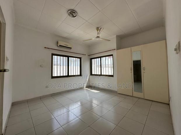 6bdrm House in Dzorwulu / Abelempe for rent photo 6