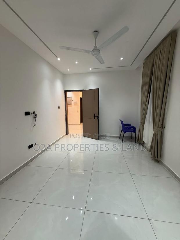 Furnished 4bdrm House in Spintex, Baatsona Total for sale photo 4