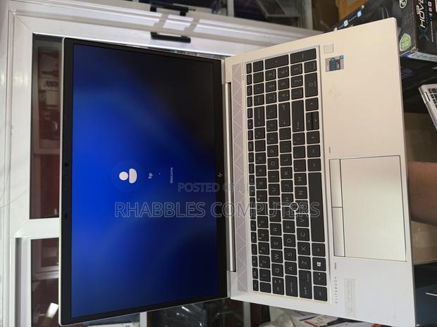 Laptop HP EliteBook 840 G8 16GB Intel Core i7 SSD 256GB