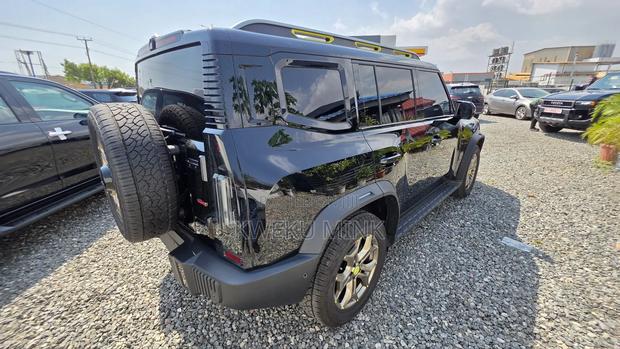 New Jetour T2 2.0 Petrol AWD 2025 Black photo 4