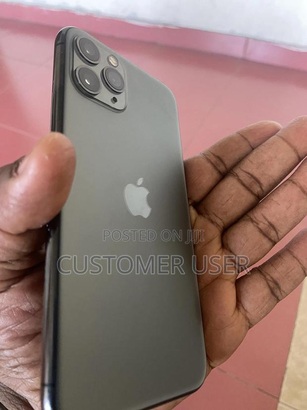 New Apple iPhone 11 Pro 256 GB Black photo 2