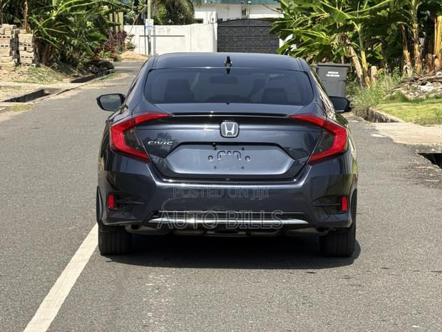 Honda Civic EX Sedan 2019 Gray