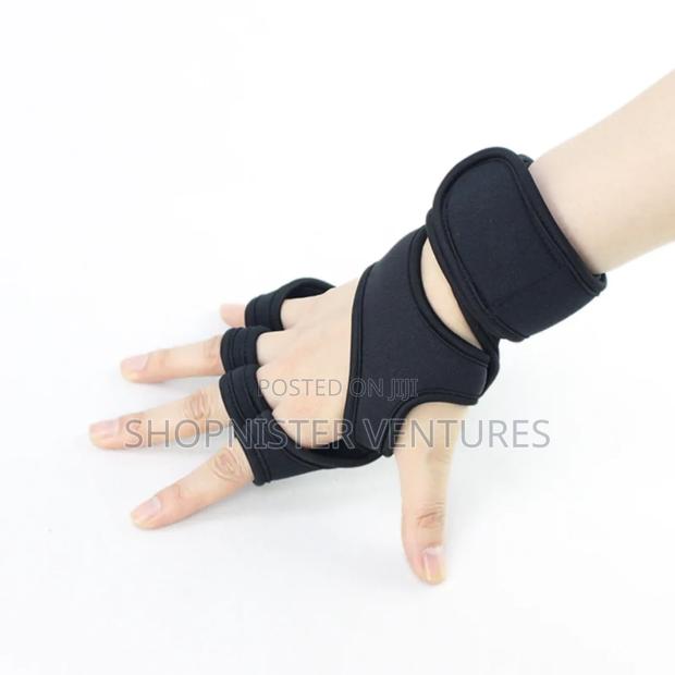1 Pair Weight Lifting Gloves Cross Training Non-Slip Silicone Padding photo 4