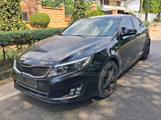 Kia K5 2015 Black photo 2