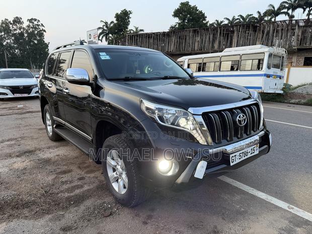 Toyota Land Cruiser Prado 2015 Black
