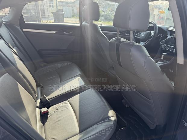 Honda Civic 2017 Gray