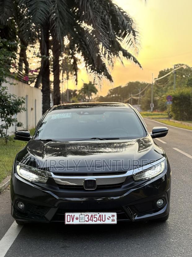 Honda Civic Touring 4dr Sedan (1.5L 4cyl) 2017 Black