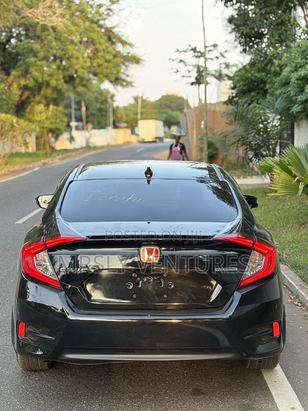 Honda Civic Touring 4dr Sedan (1.5L 4cyl) 2017 Black