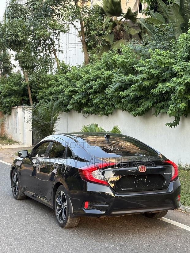 Honda Civic Touring 4dr Sedan (1.5L 4cyl) 2017 Black