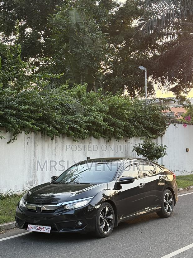 Honda Civic Touring 4dr Sedan (1.5L 4cyl) 2017 Black