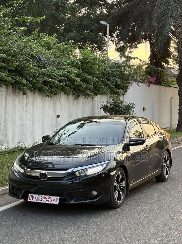 Honda Civic Touring 4dr Sedan (1.5L 4cyl) 2017 Black