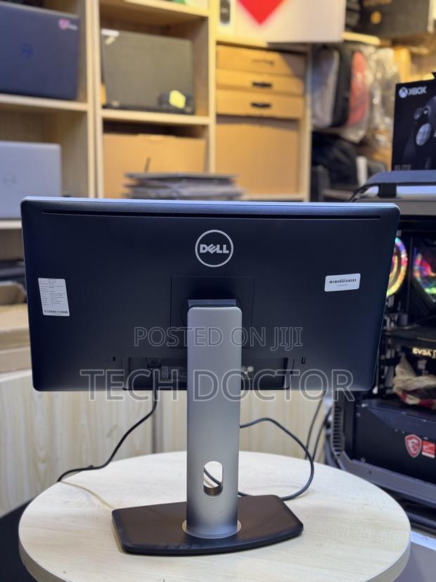 “Dell P2314ht 23′′ Full Hd Ips Monitor Vga Dvi Displayport” photo 2