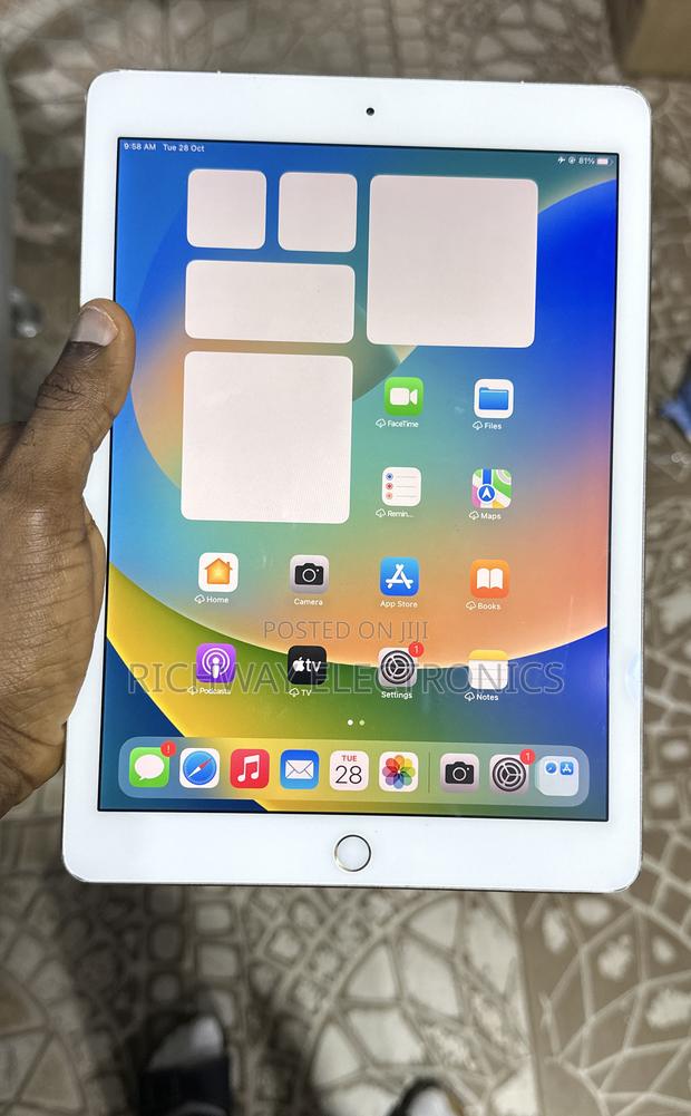 Apple iPad Pro 9.7 (2016) 128 GB