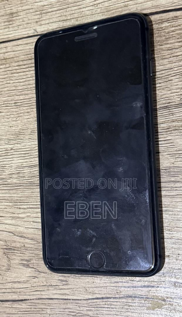 Apple iPhone 8 Plus 256 GB Black photo 2