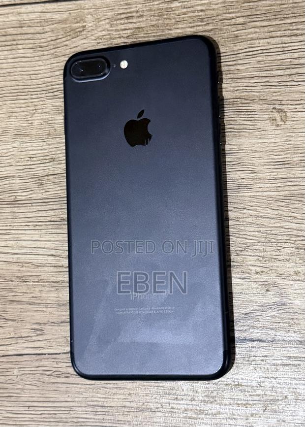 Apple iPhone 7 Plus 32 GB Black