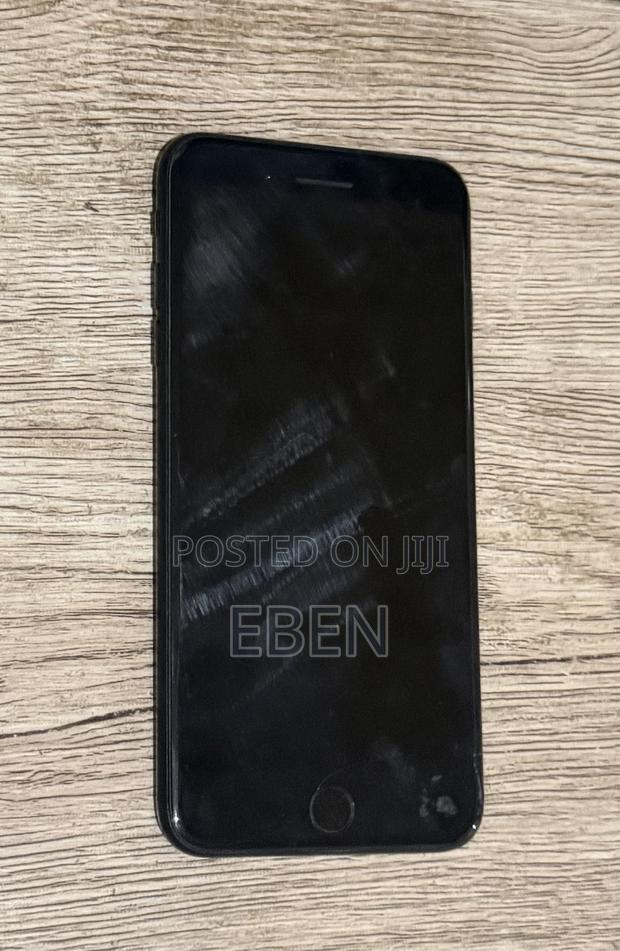 Apple iPhone 7 Plus 32 GB Black photo 2