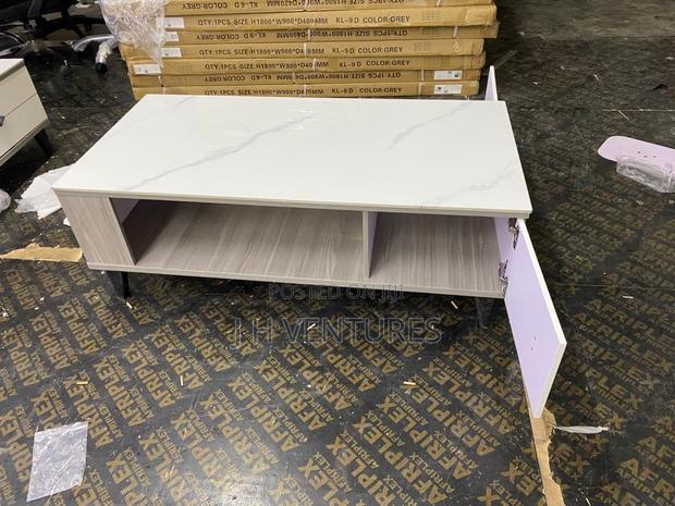 Centre Table photo 4