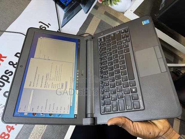Laptop Dell Latitude 13 3340 8GB Intel Core I3 HDD 1T photo 5