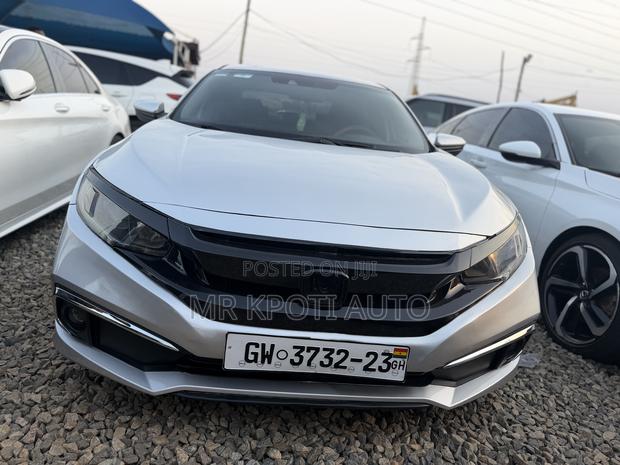 Honda Civic 2020 Gray