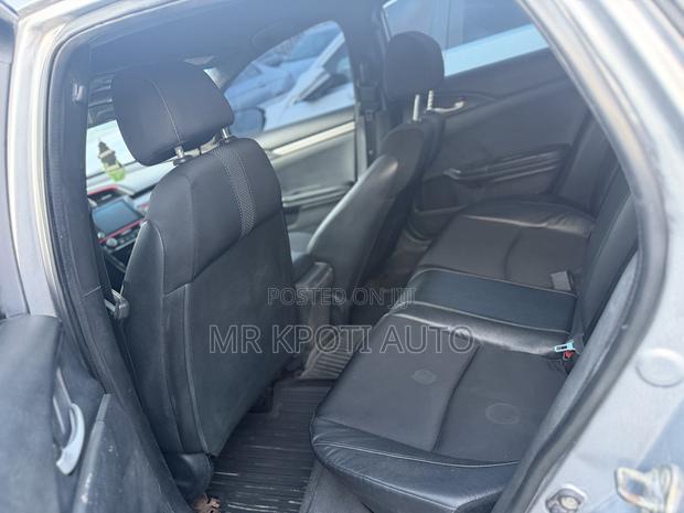 Honda Civic 2020 Gray